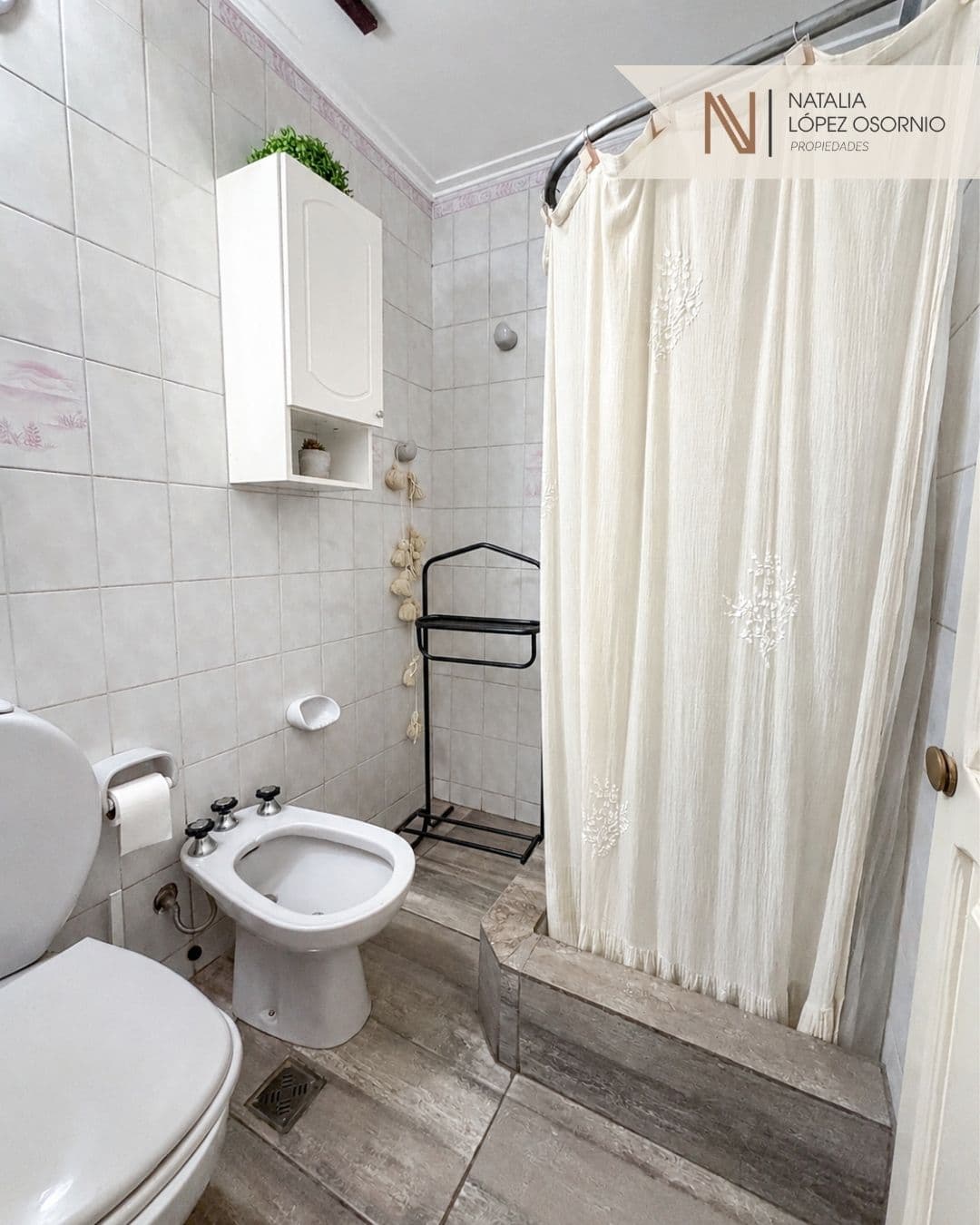 🏡 Chalet de categoría en San Vicente - 3 dorm. - 24