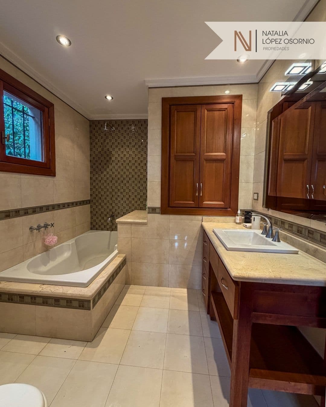 ✨ Chalet de Categoría en Parque Arano  - 18