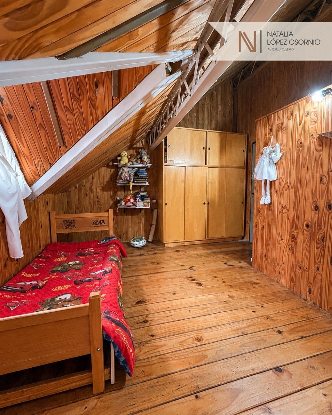 🏡 Chalet de categoría en San Vicente - 3 dorm. - 29