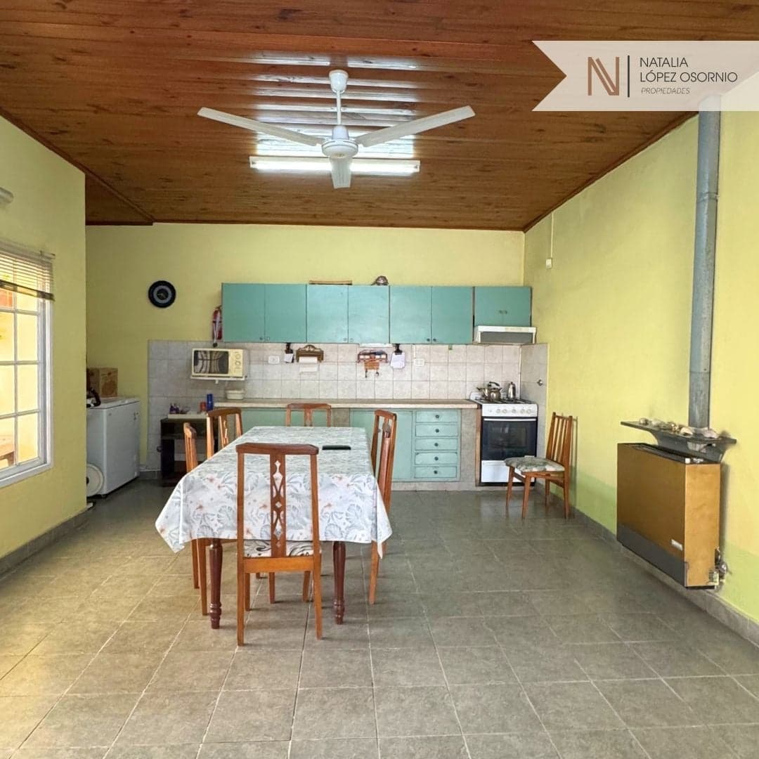 ✨  Hermosa CASA - B. Mariano Moreno - 9