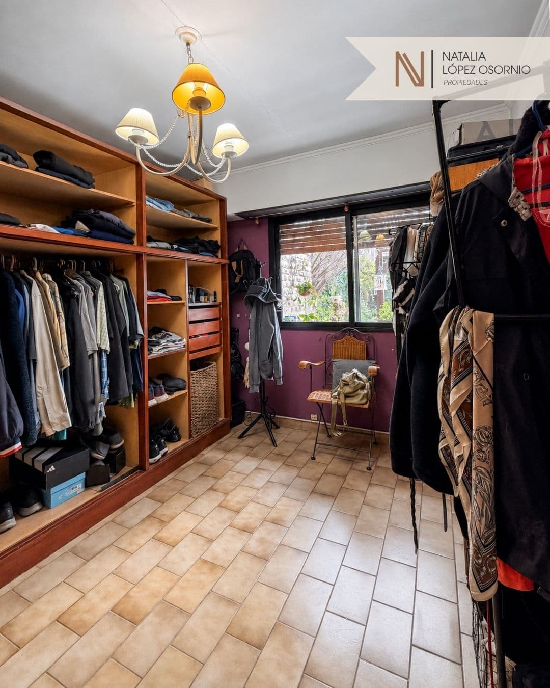 🏡 Chalet de categoría en San Vicente - 3 dorm. - 27