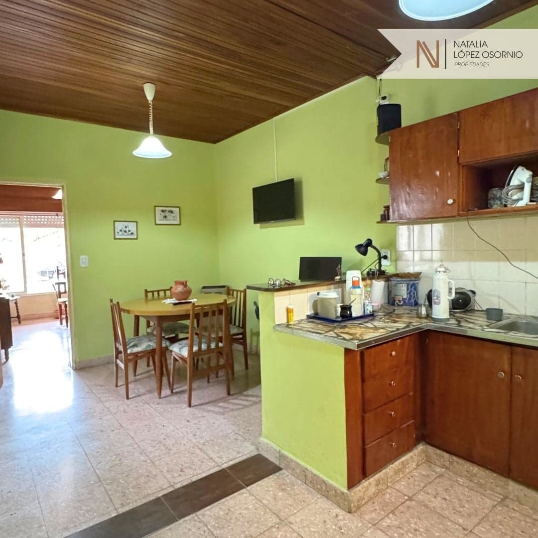 ✨  Hermosa CASA - B. Mariano Moreno - 7