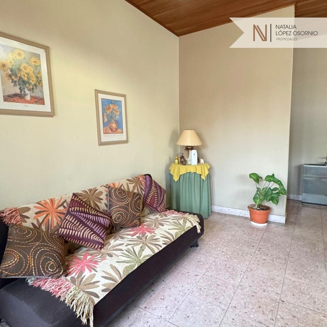 ✨  Hermosa CASA - B. Mariano Moreno - 3