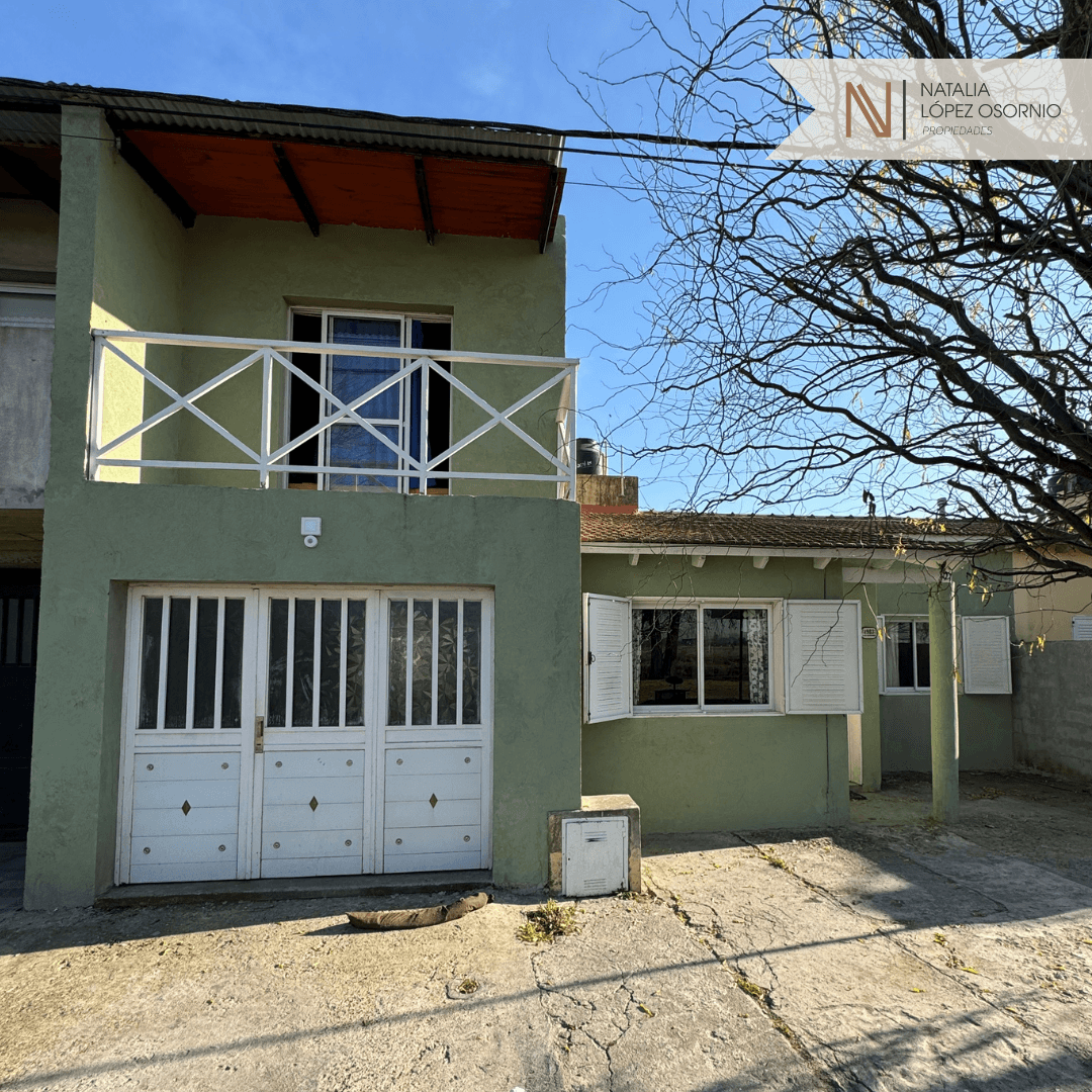 🏡  HERMOSA CASA CON AMPLIACIONES - UOCRA II - 4