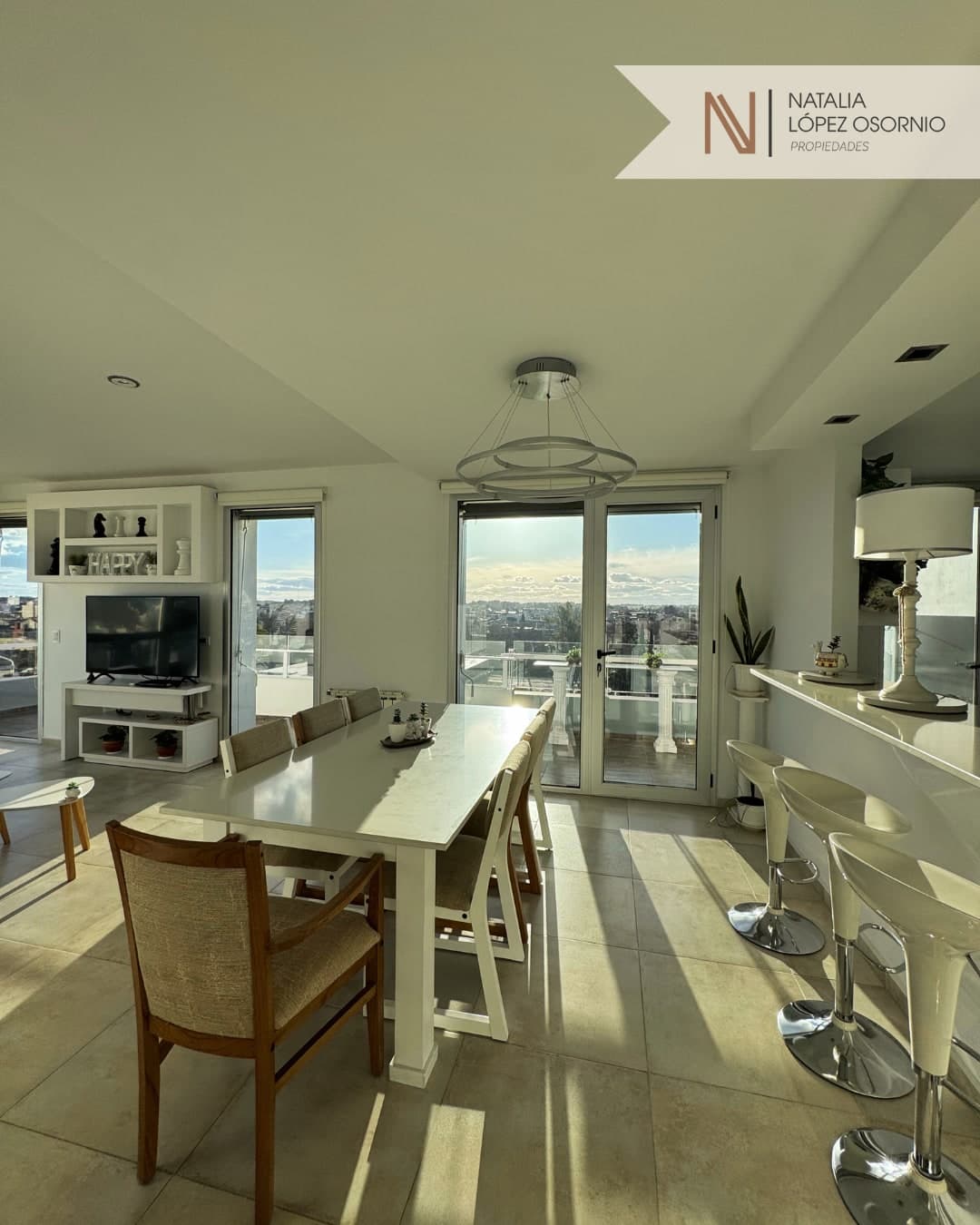 Magnífico SEMIPISO -  B. Mariano Moreno  - 5