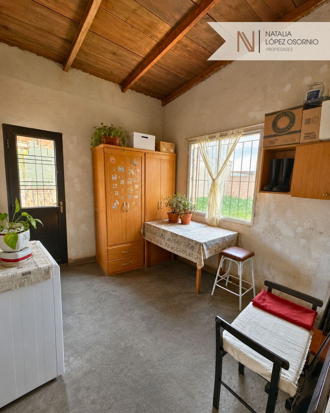🏡 Casa en venta 2 dorm - V. Sarsfield y Av. Pellegrini - 16